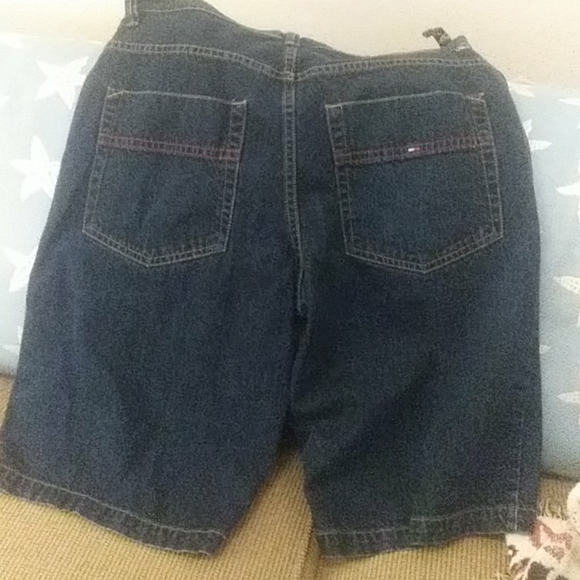 Tommy Hilfiger mens shorts - Picture 9 of 9